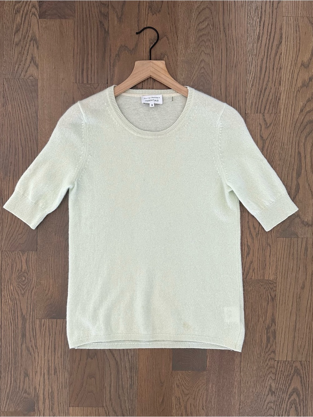 White + Warren 100% Cashmere Crew Neck Short Sleeve Sweater Pale Green Medium